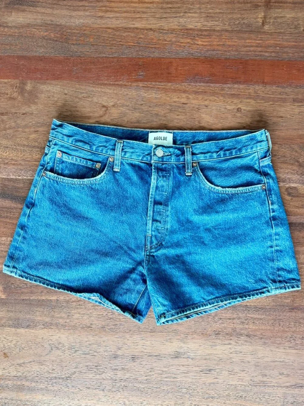 AGOLDE Parker Long Denim Shorts — Color: Enamour, Size 31